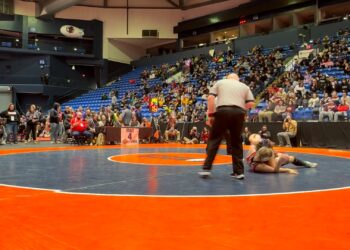 2025 . GIRLS 125 – S. BOWERS (VAN) defeats E. BURKUT (WHEL) – MD 10-0